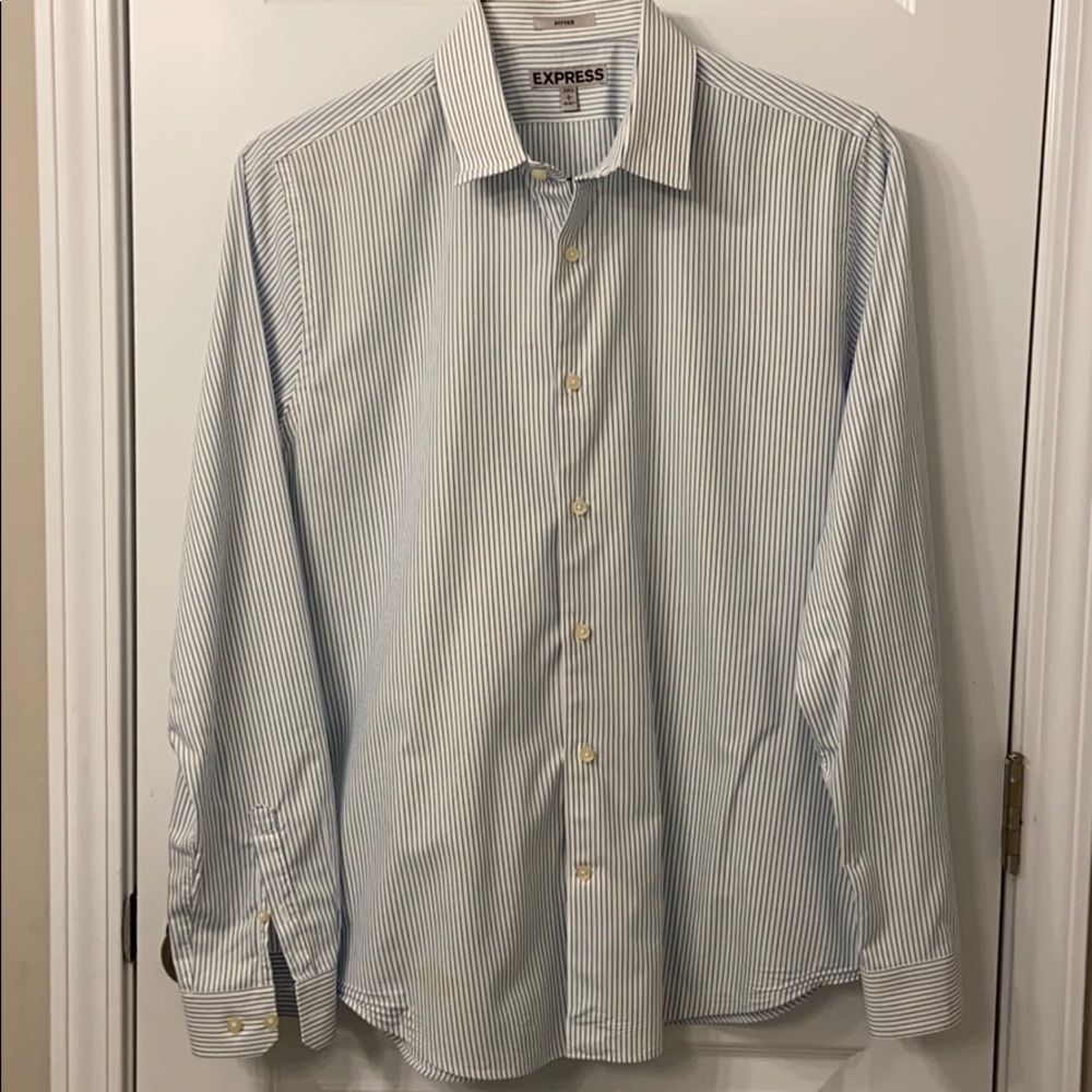 Men’s Express Fitted Button Down Dress Shirt